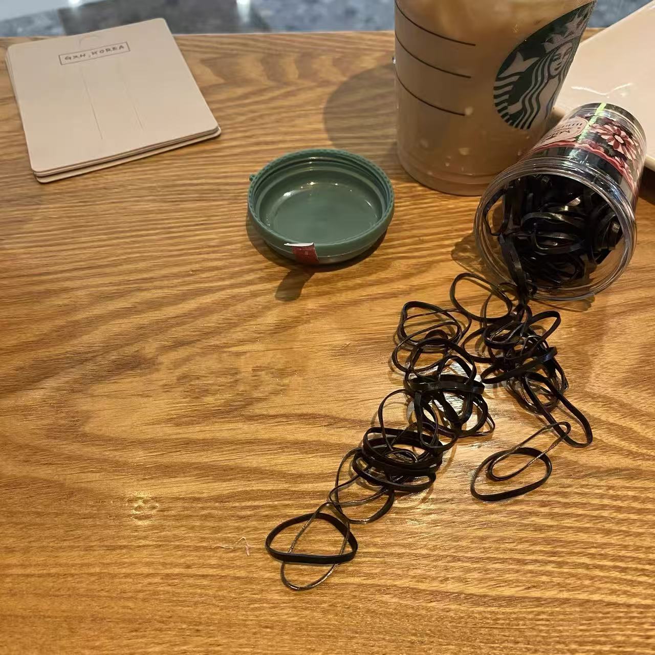 Lot D'Elastiques Pour Cheveux