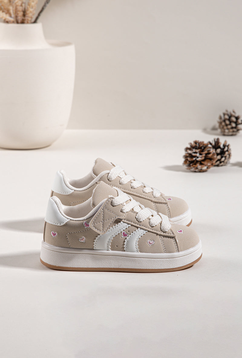 Nao avec cœur Beige