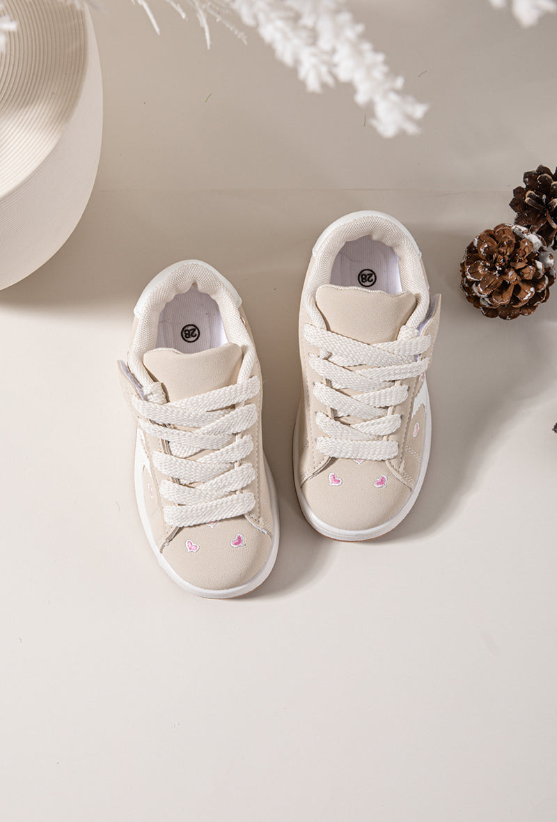 Nao avec cœur Beige