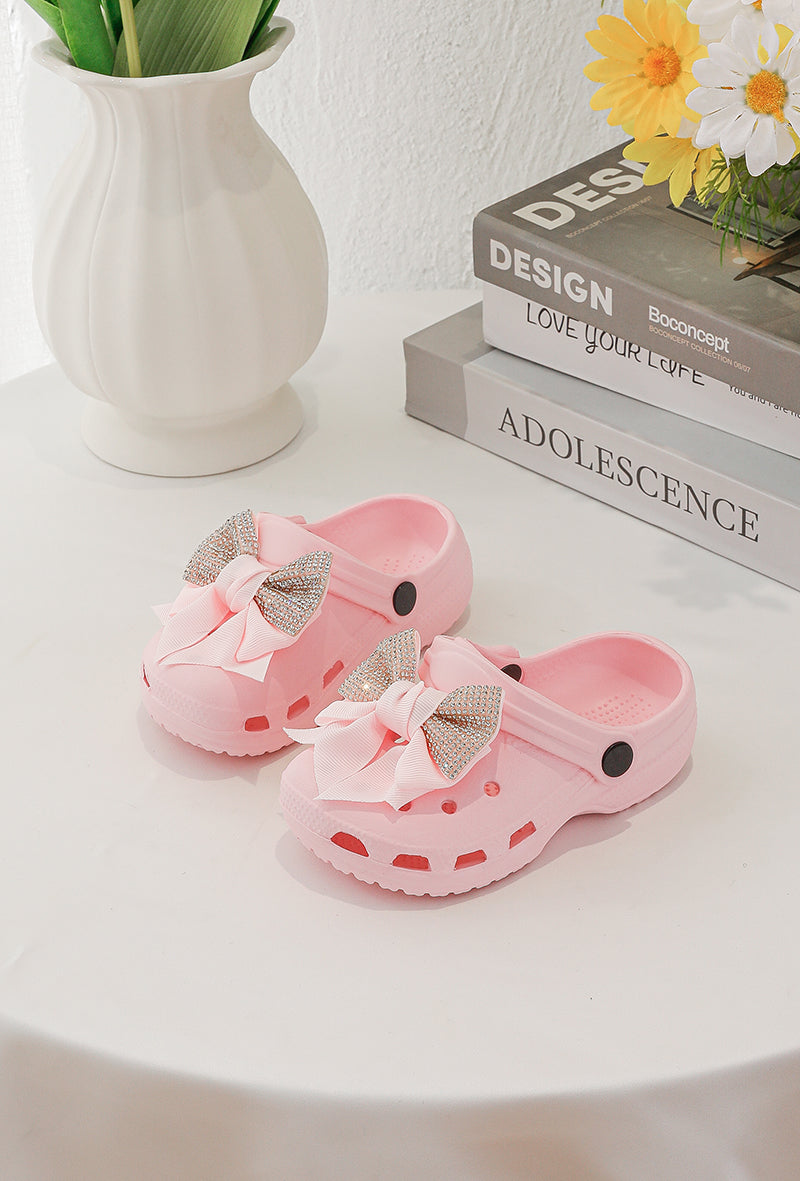 Cici Rose Avec Nœud De Papillon