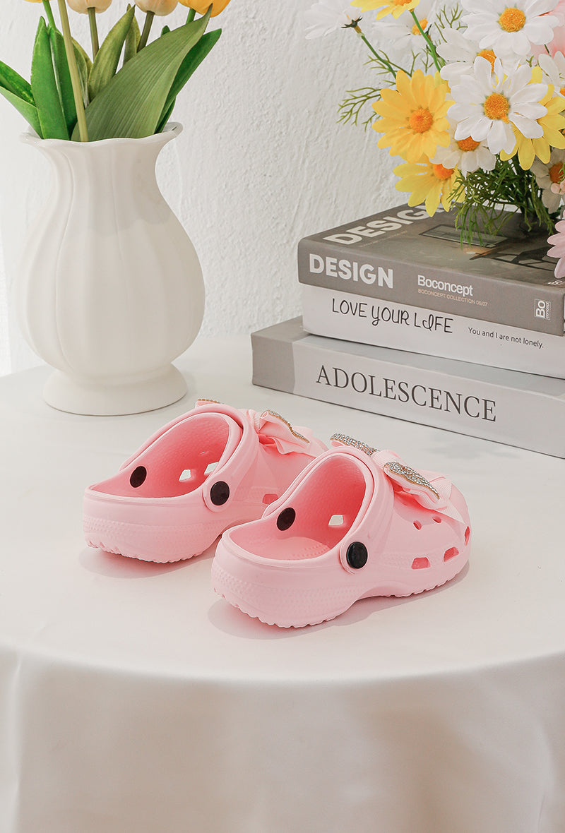 Cici Rose Avec Nœud De Papillon