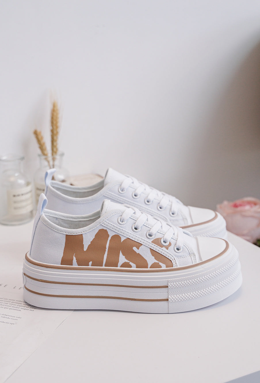 Daisy Beige Pour Femme