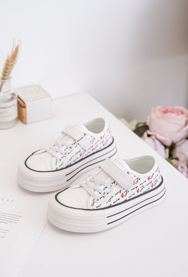 Talia Low White